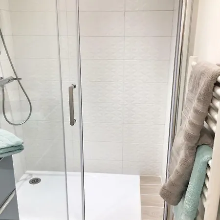 Appartement Homelivia, Frida, Mezzanine, Deco Raffinee Et Balcon Nice