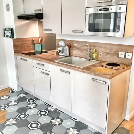 Homelivia, Frida, Mezzanine, Deco Raffinee Et Balcon *