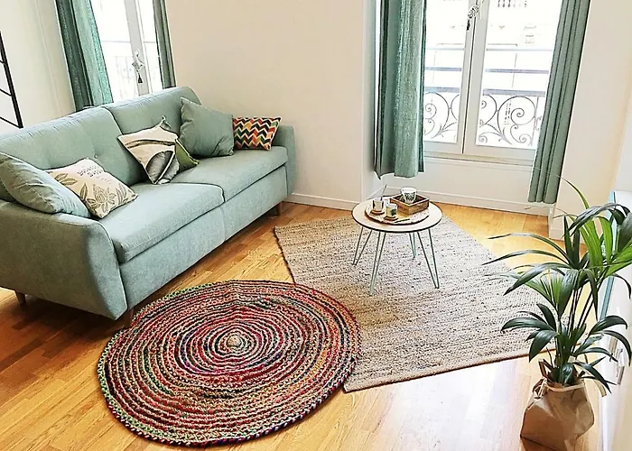 Homelivia, Frida, Mezzanine, Deco Raffinee Et Balcon Nice