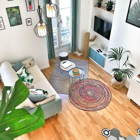 Homelivia, Frida, Mezzanine, Deco Raffinee Et Balcon Apartamento Niza